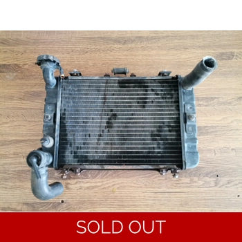 1985-86 Honda VF700C VF750C Radiator Assembly 19060-MK3-003 19010-MK3-003